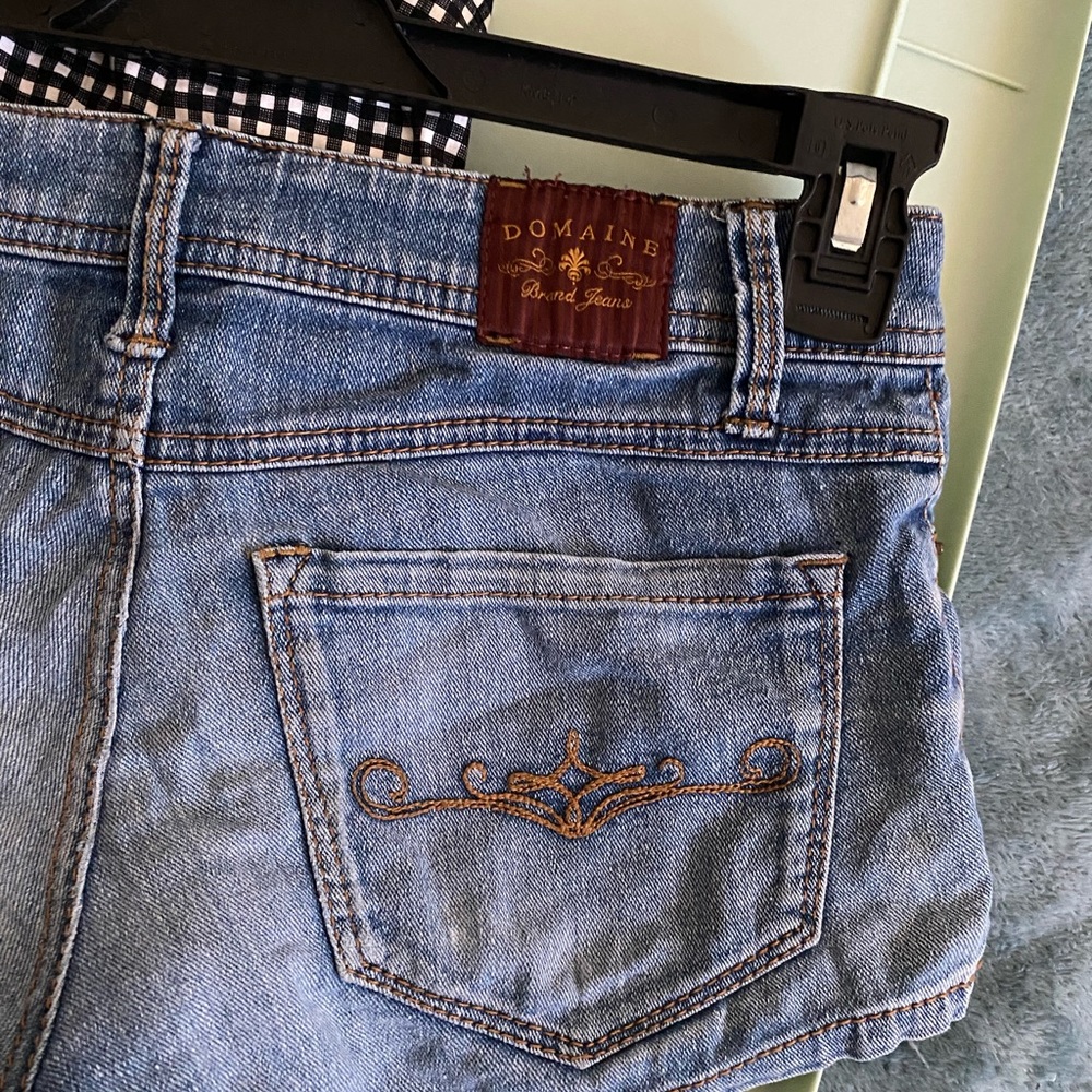 Shorts - Picture 4 of 4